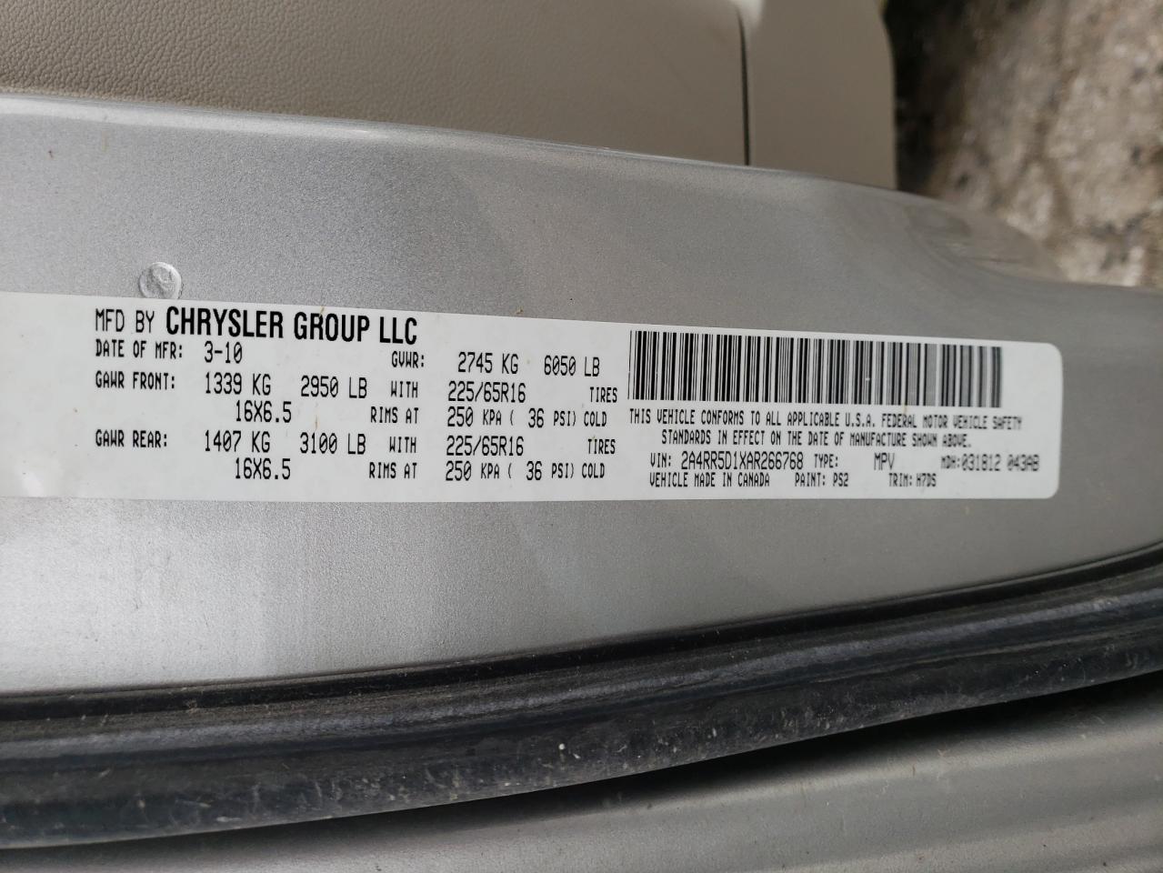Photo 10 from auction – 2010 CHRYSLER TOWN & COU with VIN 2A4RR5D1XAR266768