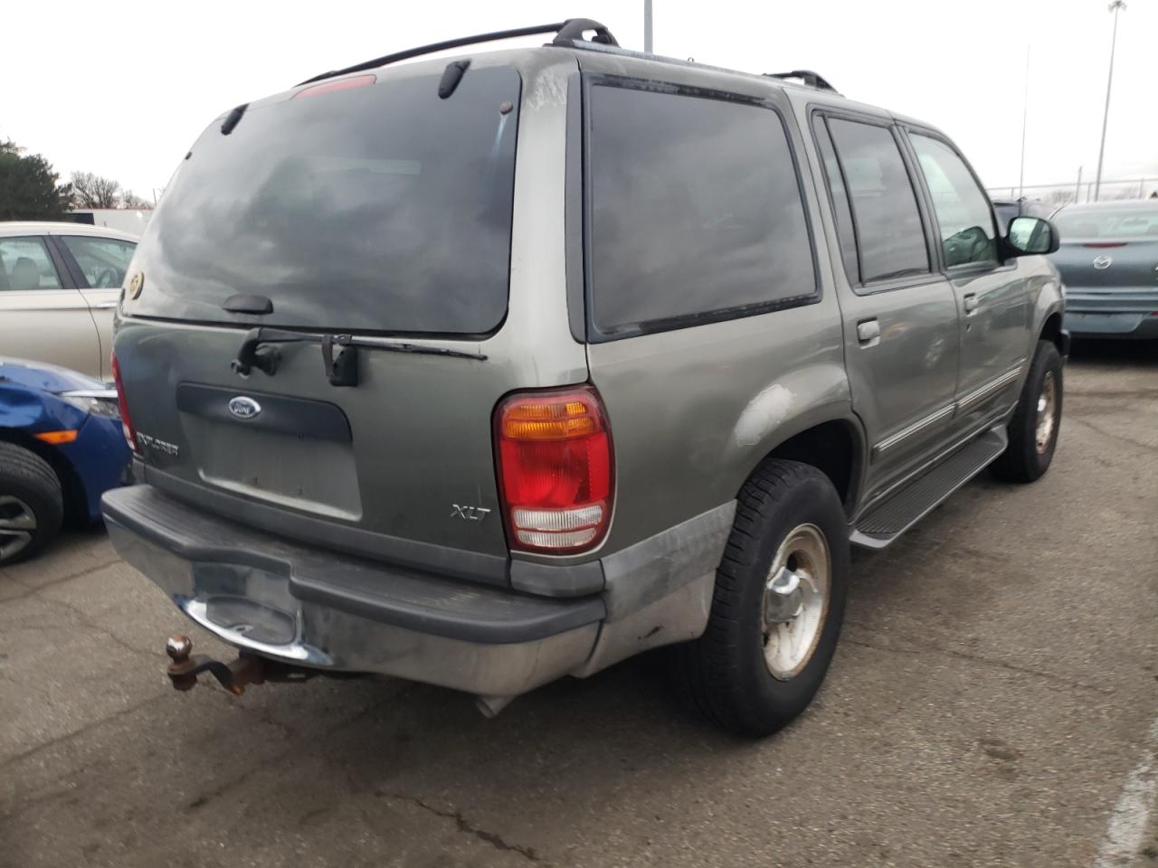 Photo 4 from auction – 2001 FORD EXPLORER X with VIN 1FMZU73E21ZA85024