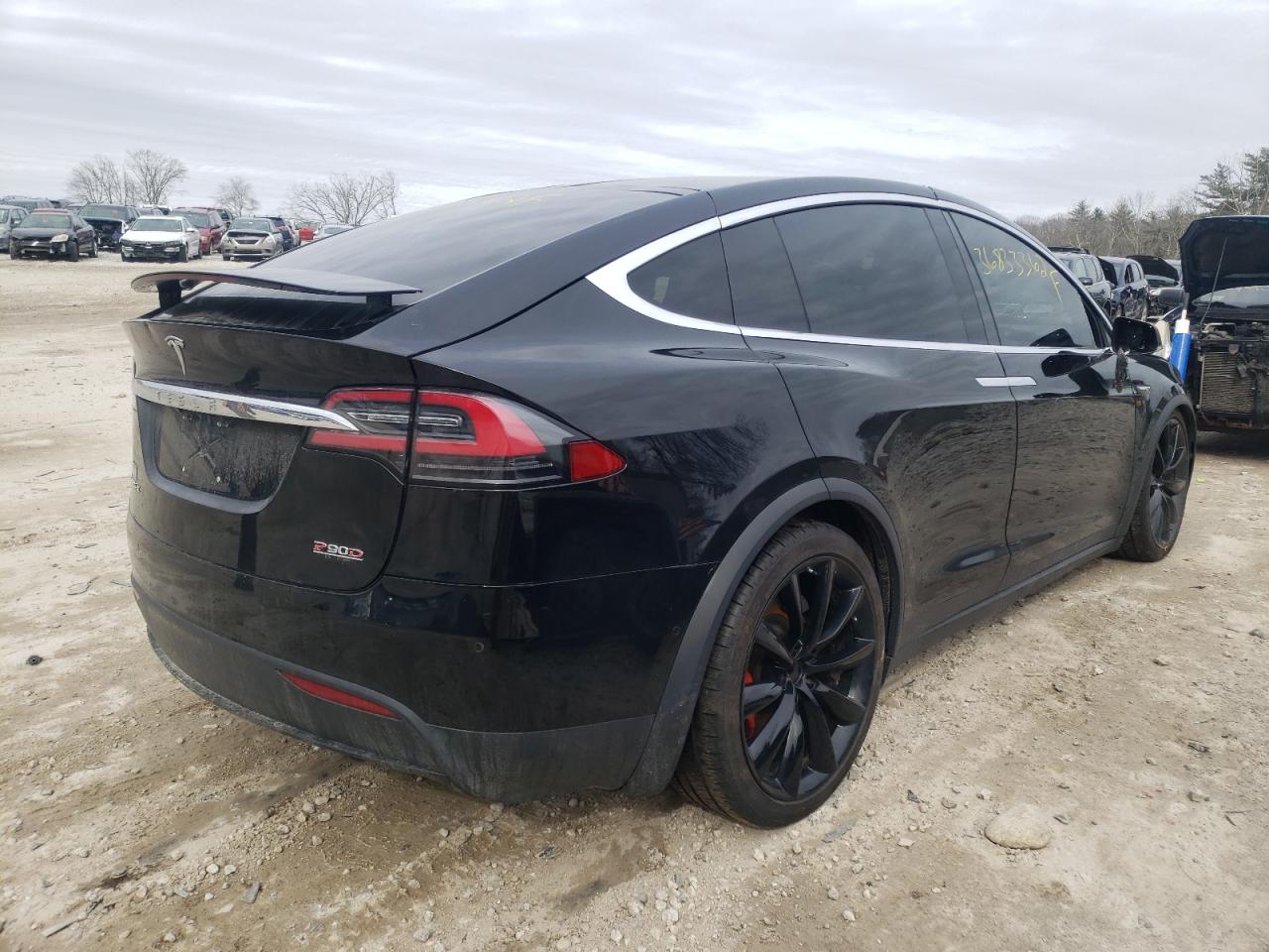 Photo 4 from auction – 2016 TESLA MODEL X with VIN 5YJXCAE47GF015081