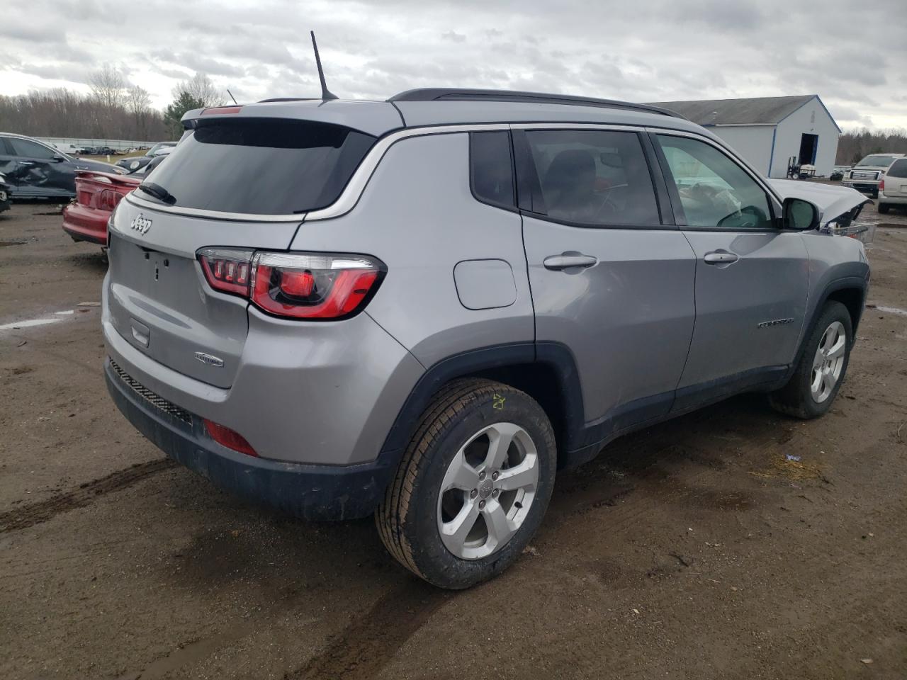 Photo 4 from auction – 2018 JEEP COMPASS LA with VIN 3C4NJCBB9JT469272
