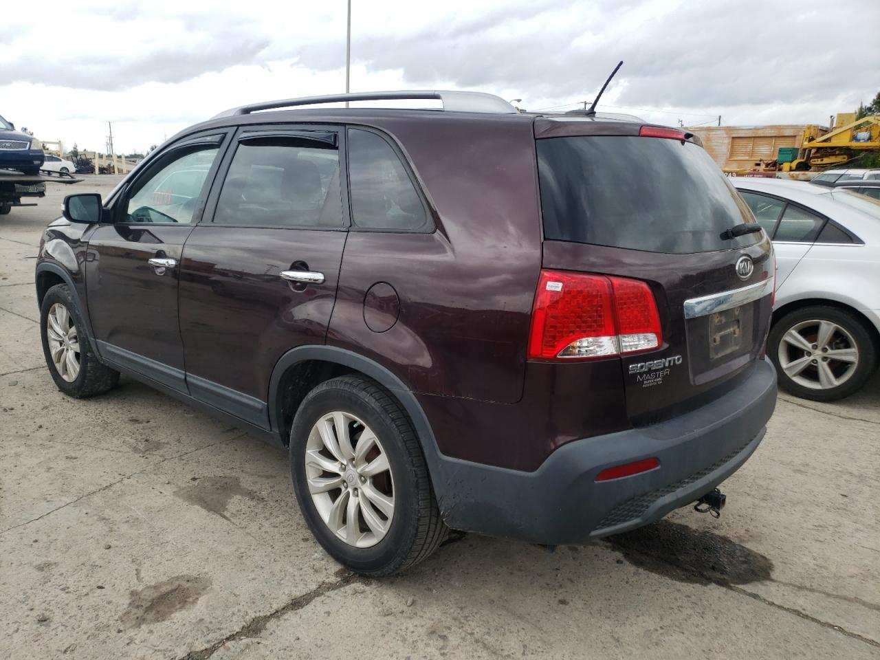 Photo 3 from auction – 2011 KIA SORENTO BA with VIN 5XYKT4A2XBG048819