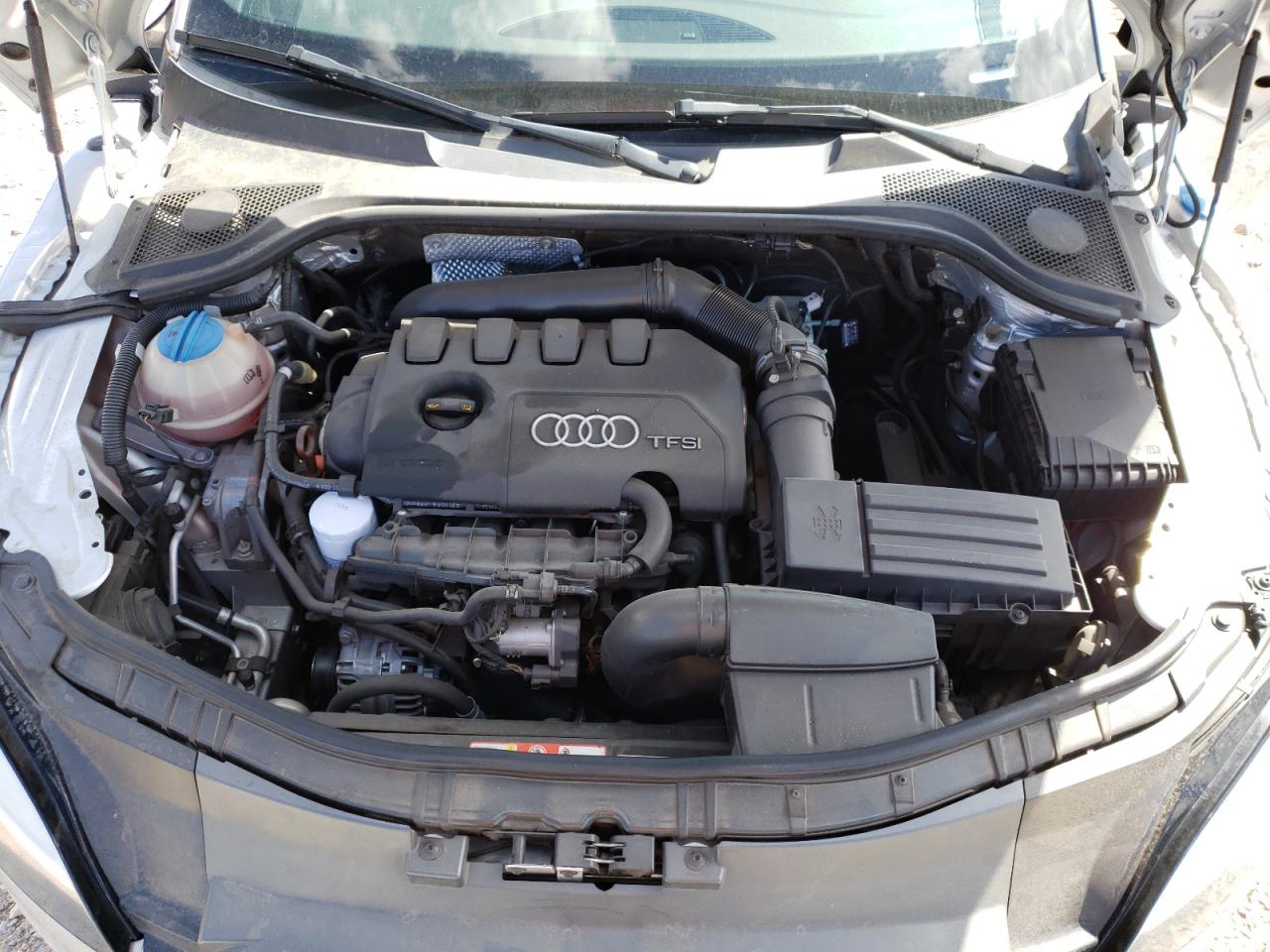 Photo 7 from auction – 2010 AUDI TT PRESTIG with VIN TRUKFAFK1A1018711
