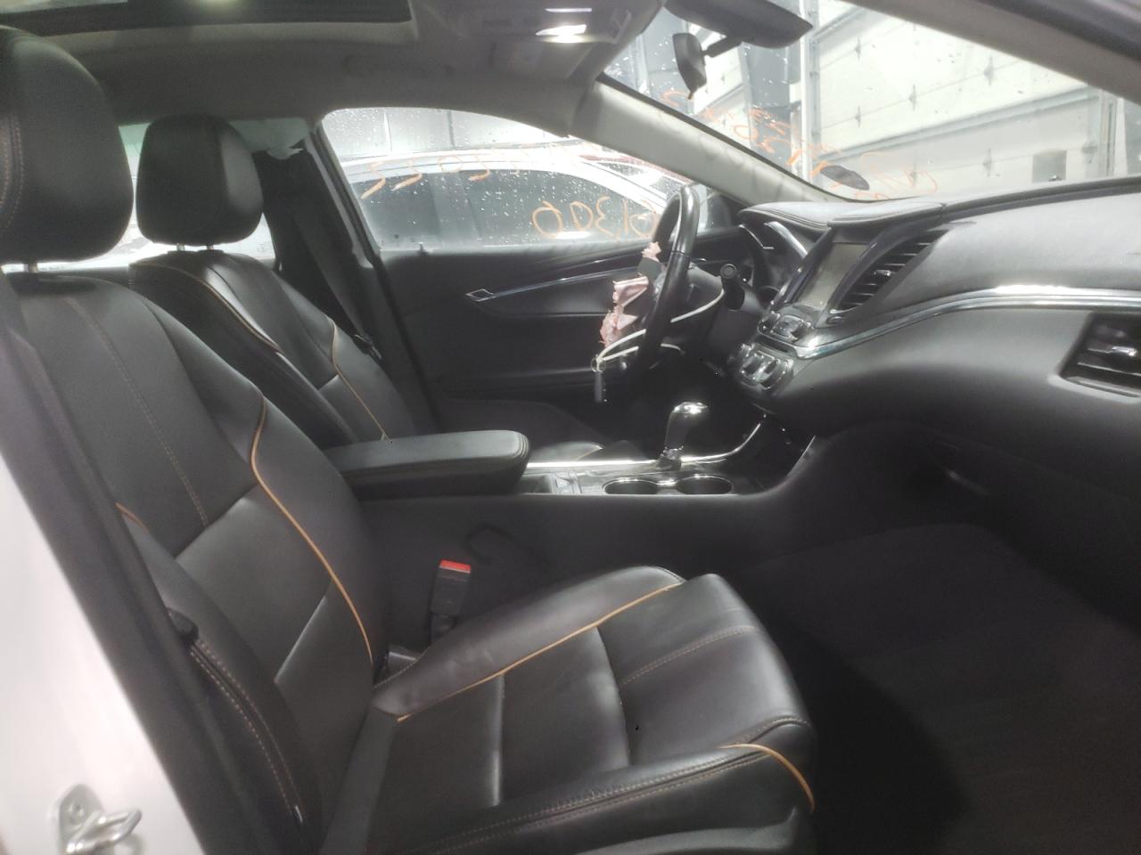 Photo 5 from auction – 2020 CHEVROLET IMPALA PRE with VIN 1G1105S38LU103004