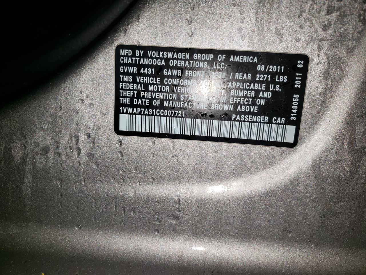 Photo 10 from auction – 2012 VOLKSWAGEN PASSAT with VIN 1VWAP7A31CC007721