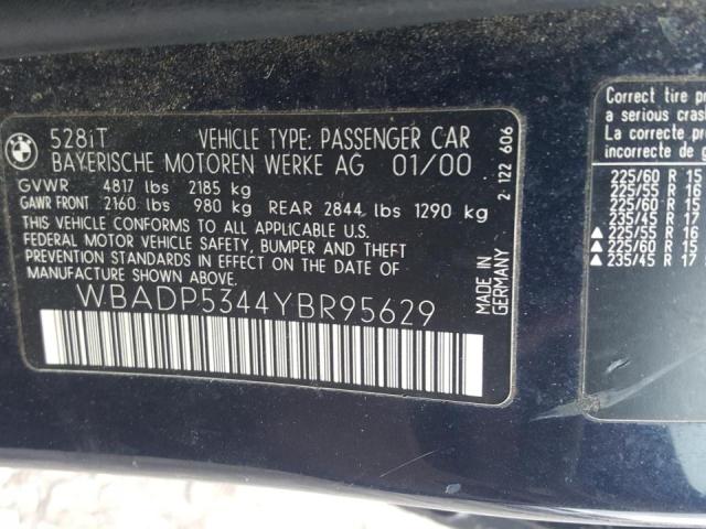 Photo 10 from auction – 2000 BMW 528 IT with VIN WBADP5344YBR95629