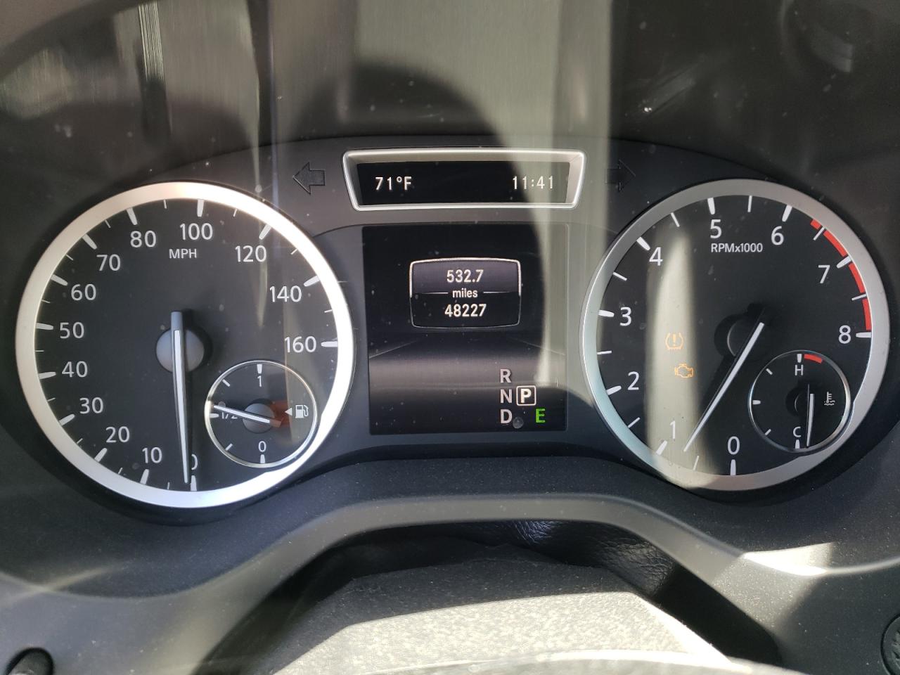 Photo 8 from auction – 2018 INFINITI QX30 BASE with VIN SJKCH5CP4JA052235