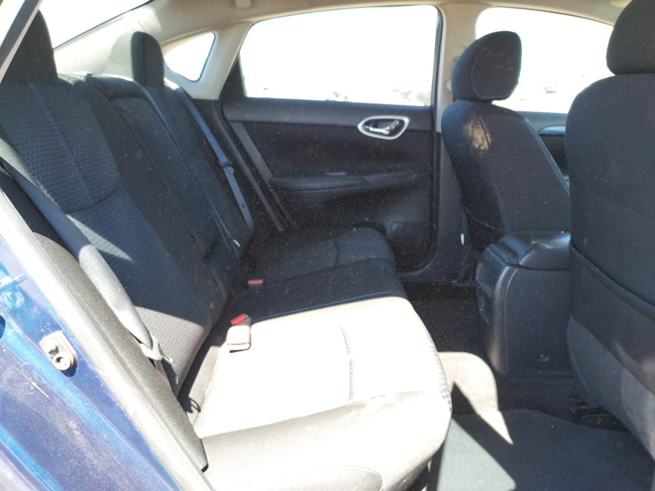 Photo 6 from auction – 2017 NISSAN SENTRA SR with VIN 3N1CB7APXHY210993