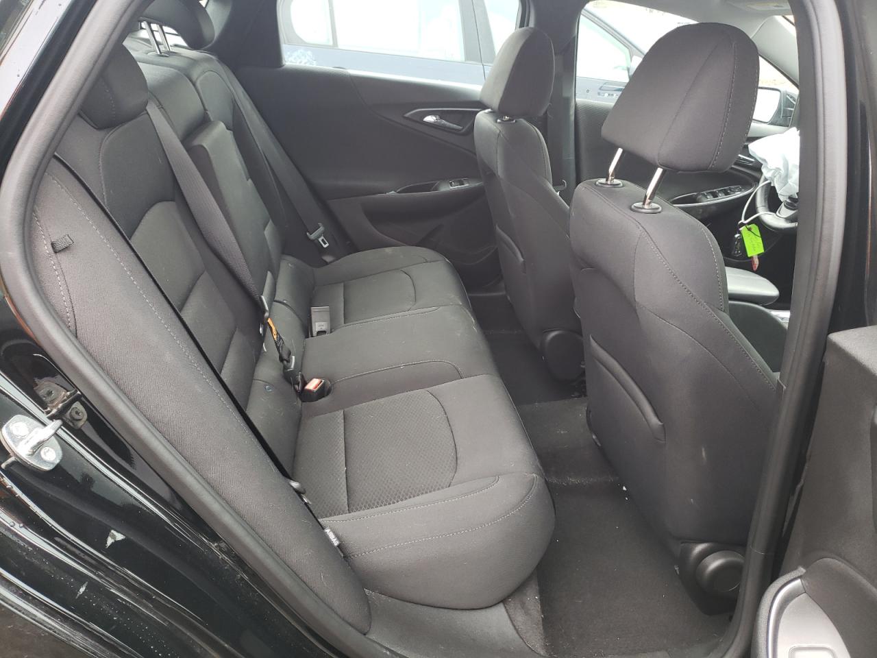 Photo 6 from auction – 2016 CHEVROLET MALIBU LT with VIN 1G1ZE5ST6GF345272