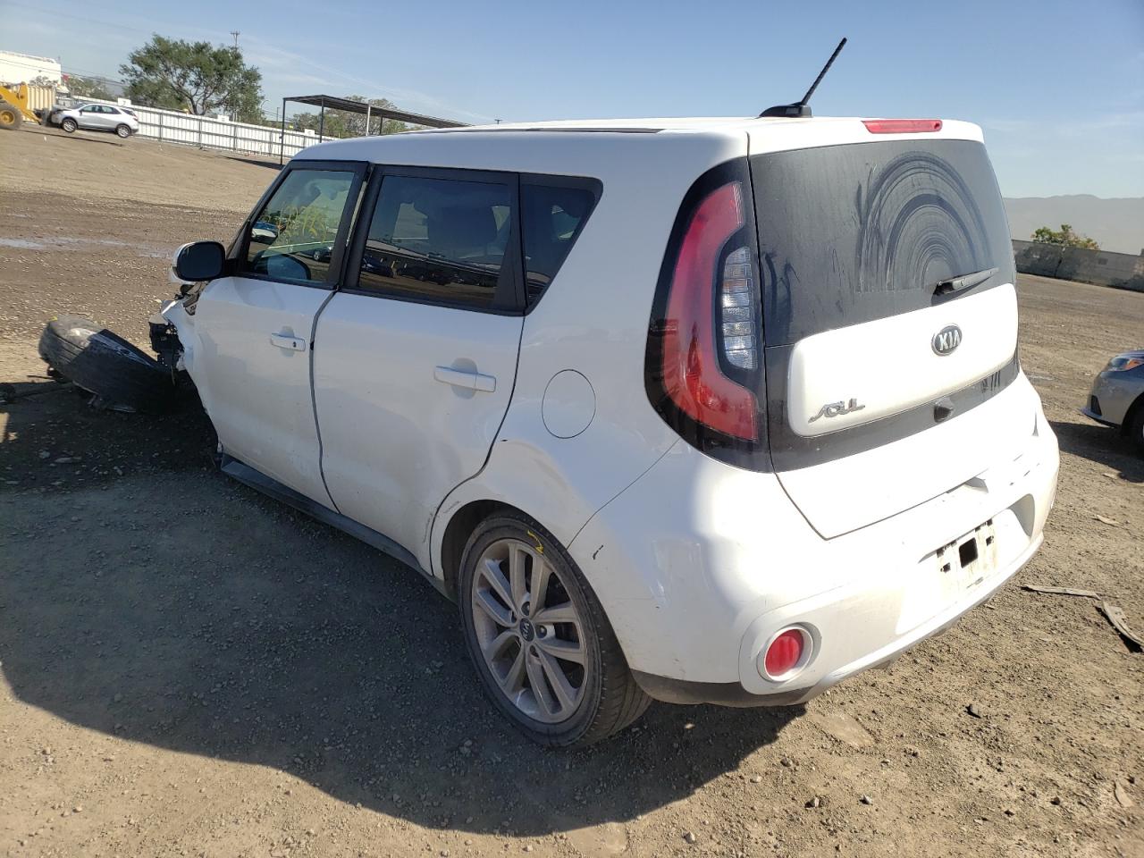 Photo 3 from auction – 2017 KIA SOUL + with VIN KNDJP3A54H7476086