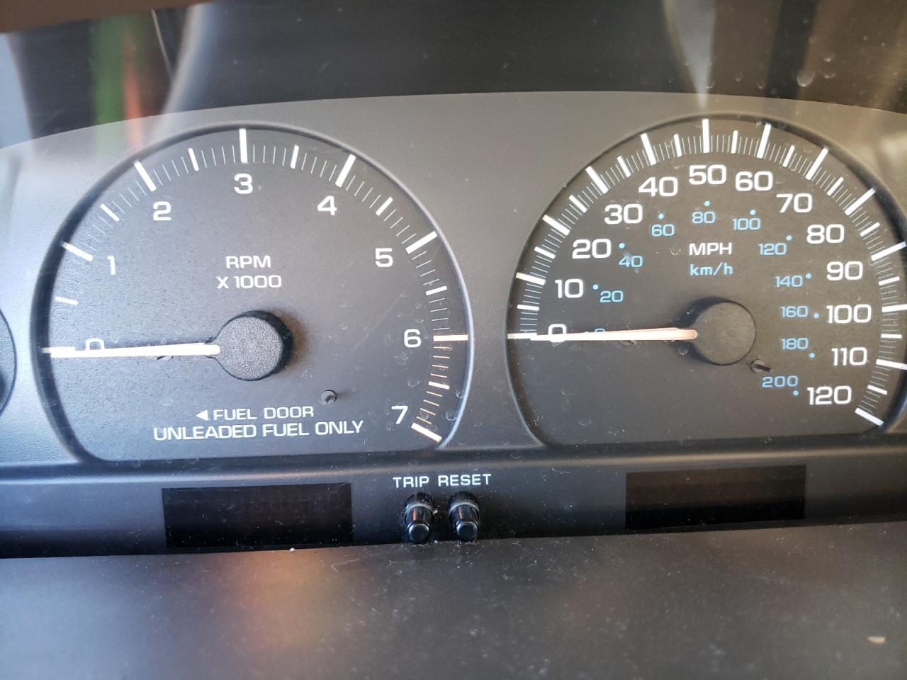 Photo 8 from auction – 1996 CHRYSLER TOWN & COU with VIN 1C4GP54L2TB503551