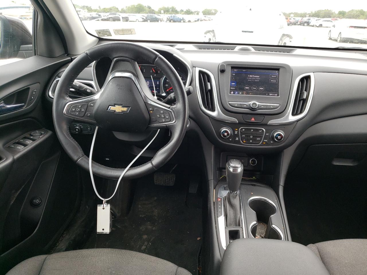 Photo 9 from auction – 2020 CHEVROLET EQUINOX LT with VIN 2GNAXUEVXL6223953