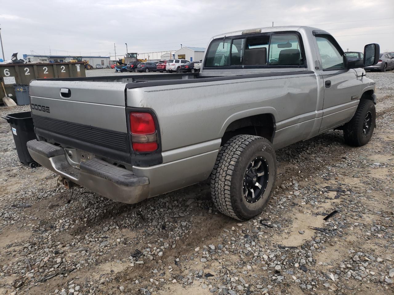 Photo 4 from auction – 1994 DODGE RAM 2500 with VIN 1B7KC26C8RS571945