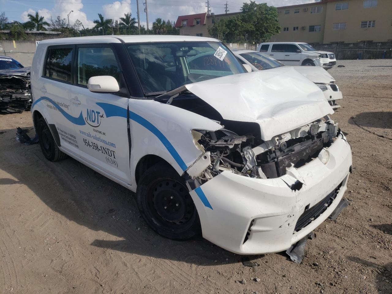 TOYOTA SCION XB 2014 with VIN JTLZE4FEXEJ049019 - Photo from auction
