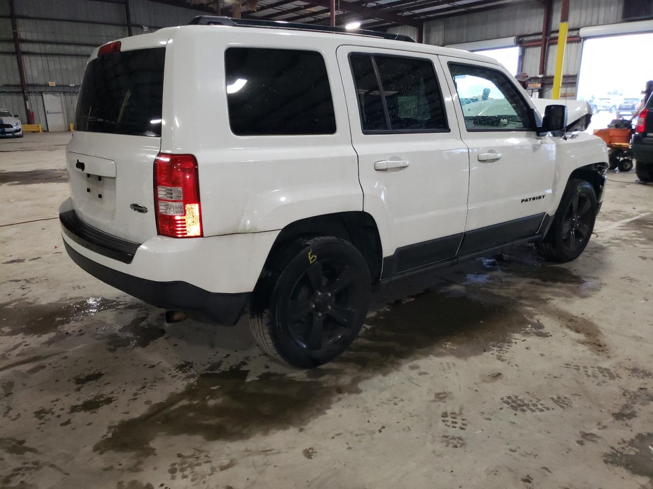 Photo 4 from auction – 2014 JEEP PATRIOT SP with VIN 1C4NJPBA6ED786114
