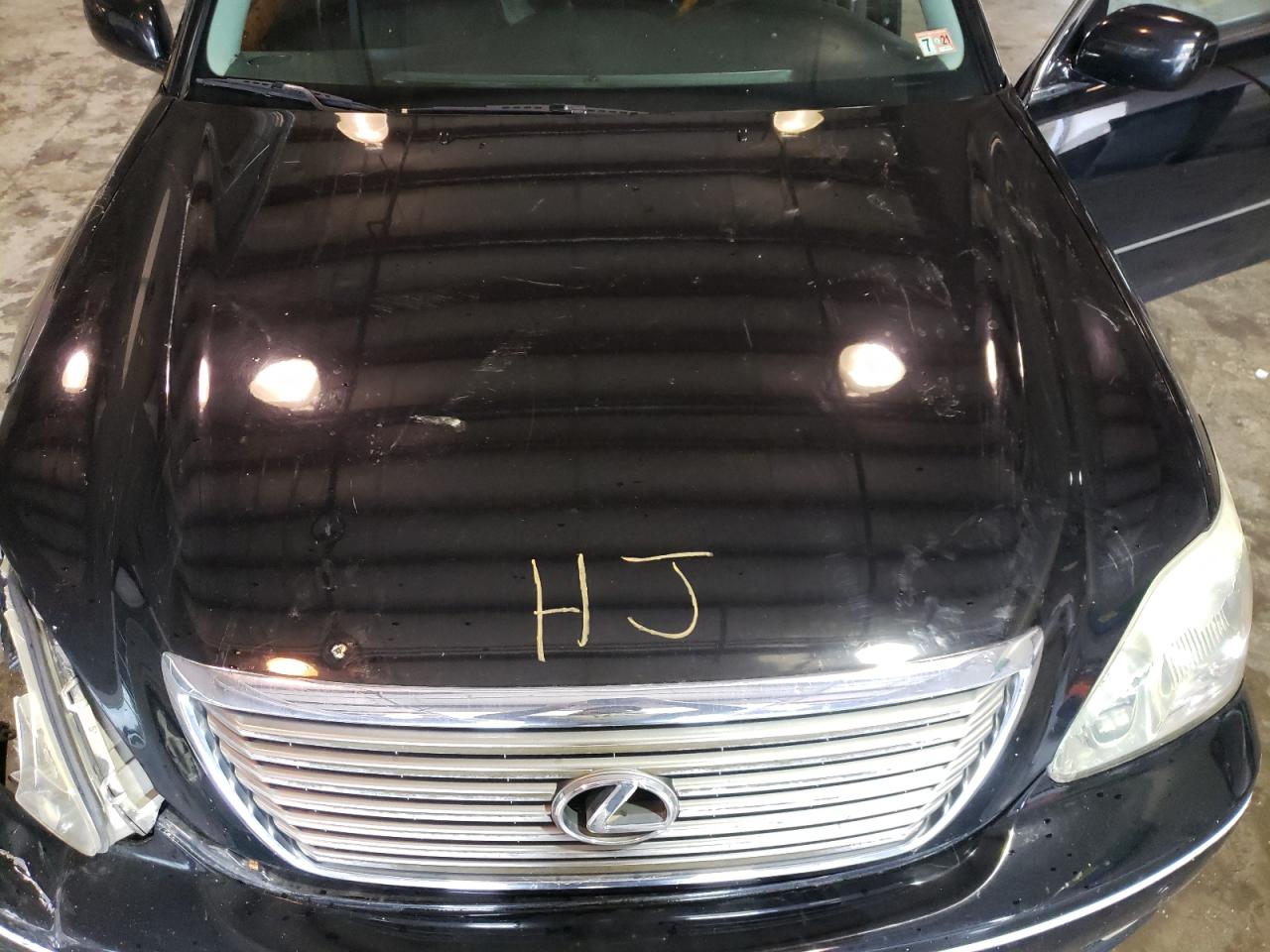 Photo 7 from auction – 2004 LEXUS LS with VIN JTHBN36F440147370