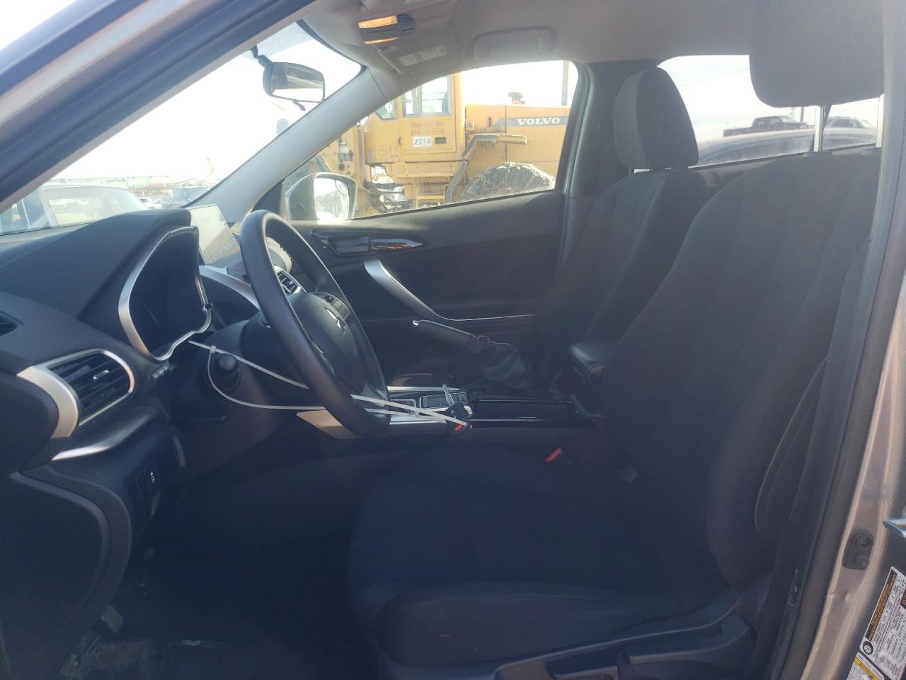 Photo 5 from auction – 2019 MITSUBISHI ECLIPSE CR with VIN JA4AT3AA1KZ604802