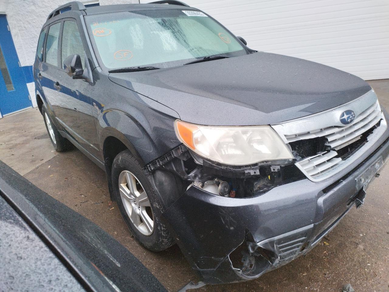 SUBARU FORESTER X 2010 with VIN JF2SH6BC0AH771879 - Photo from auction