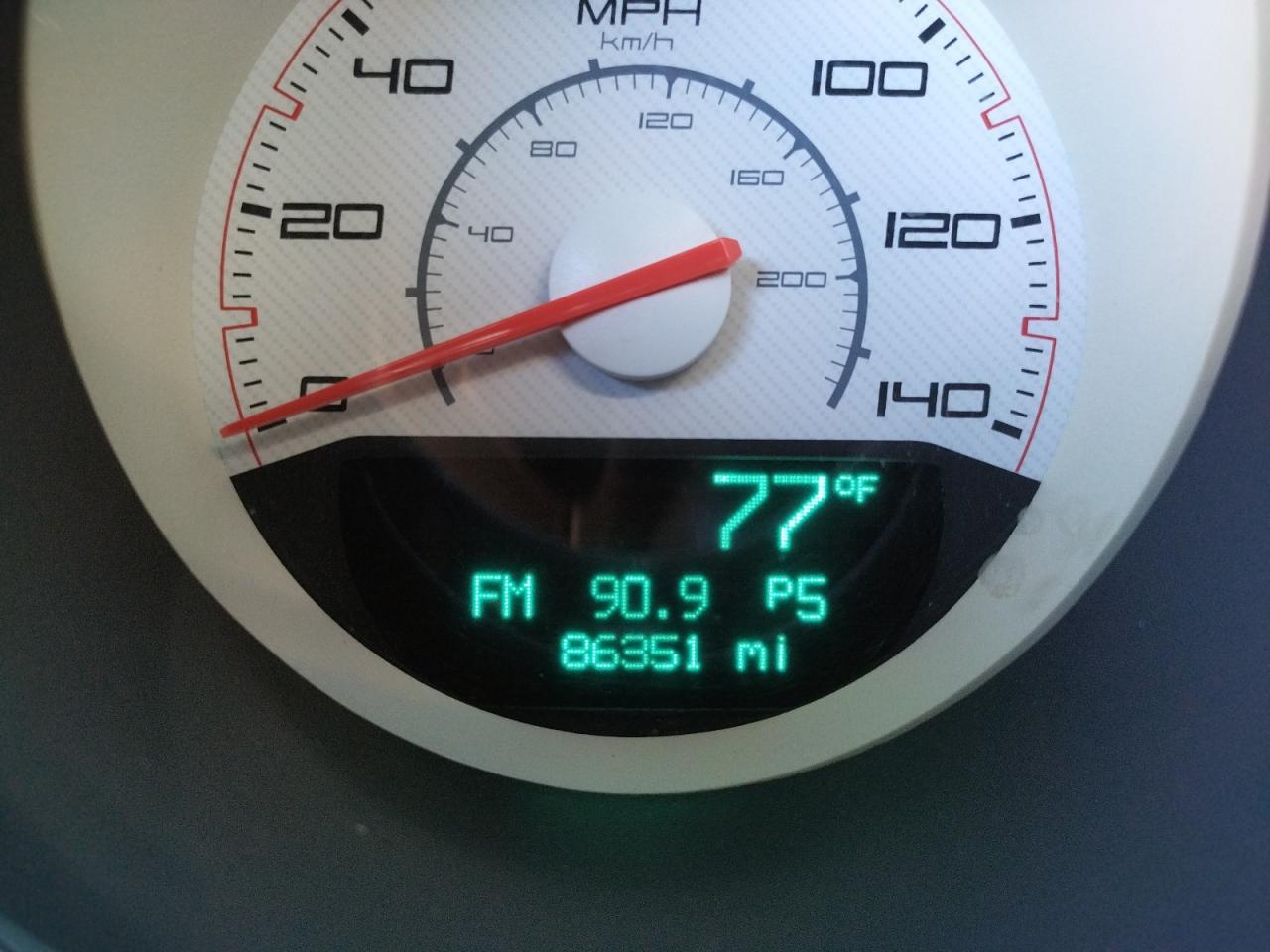 Photo 8 from auction – 2014 DODGE CHALLENGER with VIN 2C3CDYAG9EH121905