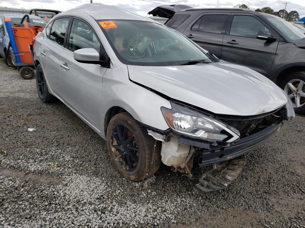 NISSAN SENTRA S 2017 with VIN 3N1AB7AP2HL640358 - Photo from auction