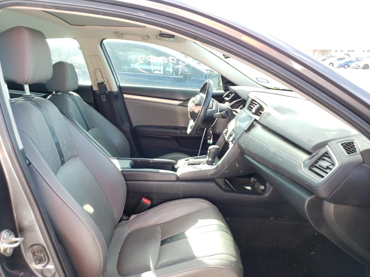 Photo 5 from auction – 2017 HONDA CIVIC EXL with VIN 19XFC1F73HE007779