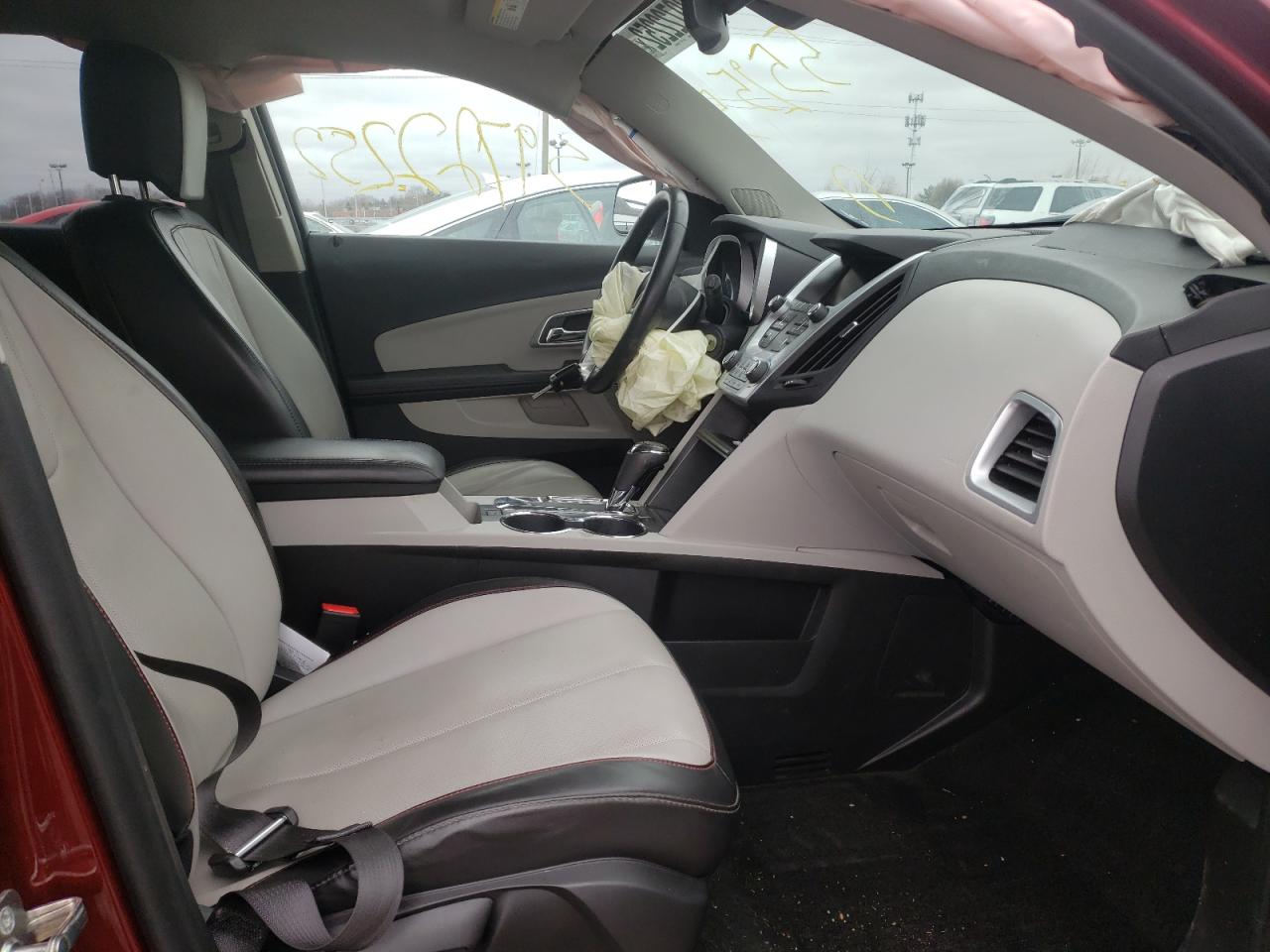 Photo 5 from auction – 2017 CHEVROLET EQUINOX PR with VIN 2GNALDEK4H1552556