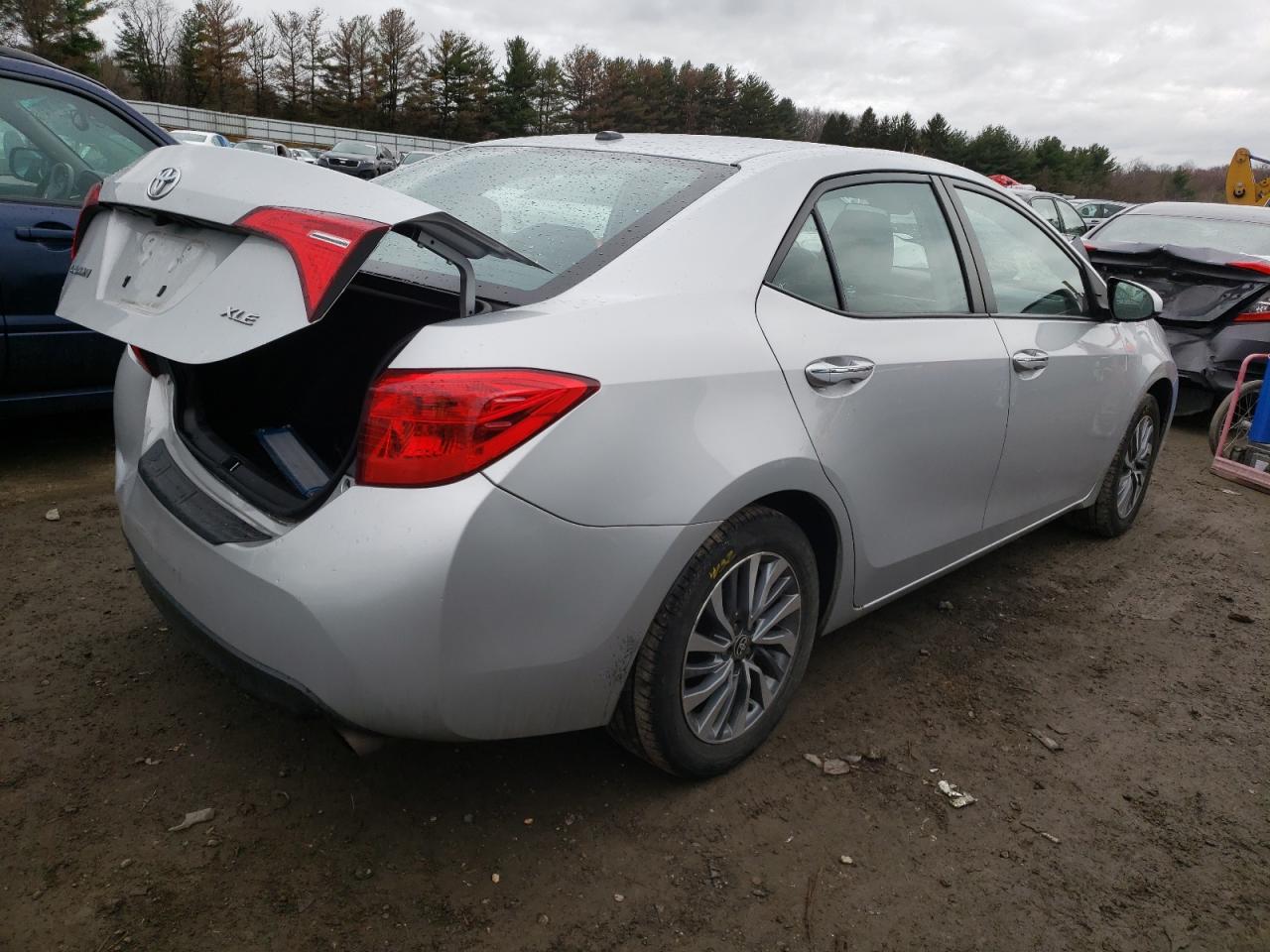 Photo 4 from auction – 2017 TOYOTA COROLLA L with VIN 2T1BURHE5HC751632