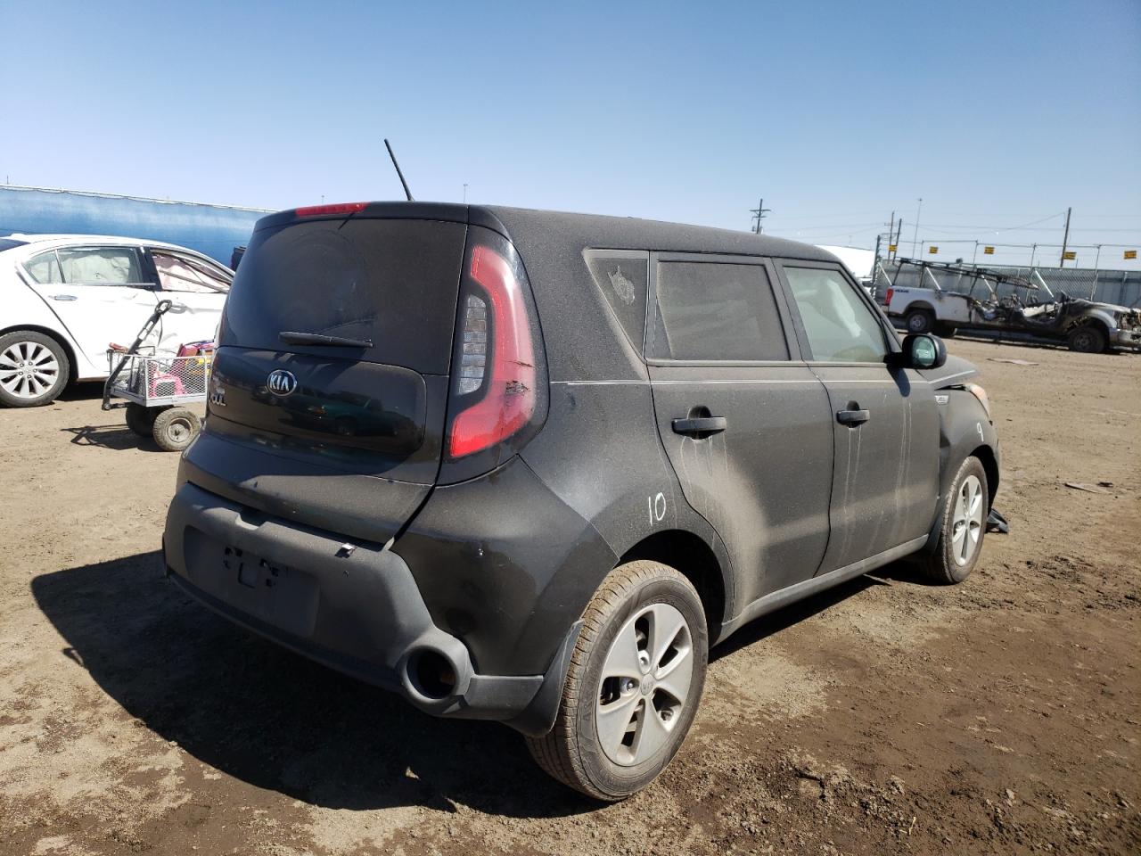 Photo 4 from auction – 2016 KIA SOUL with VIN KNDJN2A21G7339613