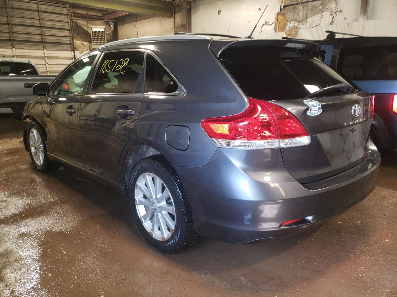 Photo 3 from auction – 2009 TOYOTA VENZA with VIN 4T3BE11A79U004644