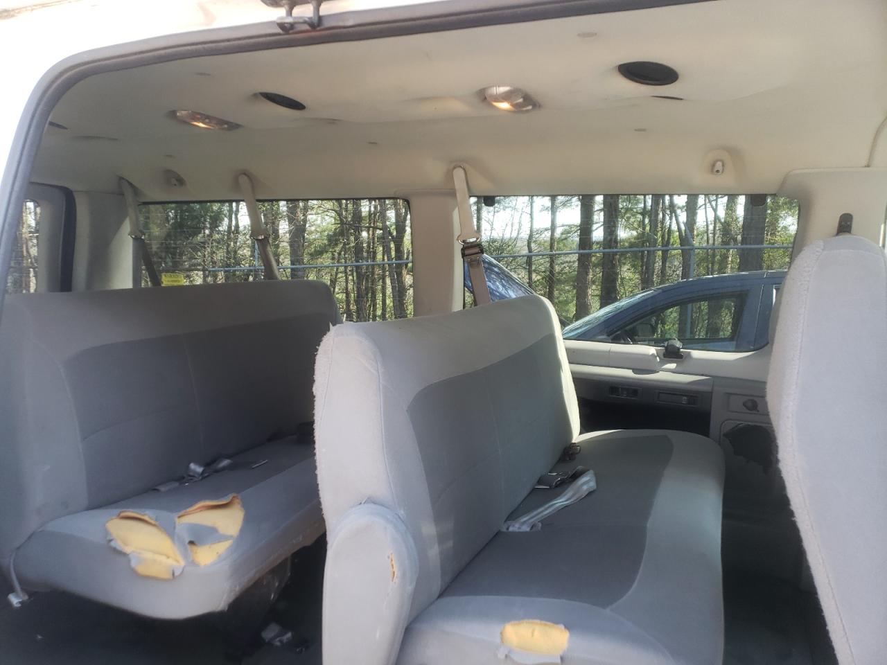 Photo 6 from auction – 2007 FORD ECONOLINE with VIN 1FBNE31L67DA19788