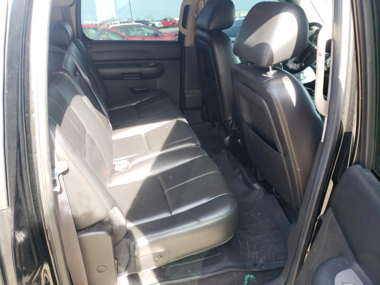 Photo 6 from auction – 2011 CHEVROLET SILVERADO with VIN 3GCPKSE39BG236782