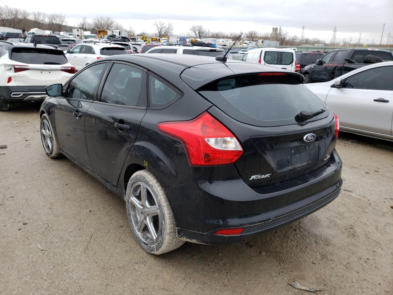 Photo 3 from auction – 2012 FORD FOCUS SE with VIN 1FAHP3K29CL429113