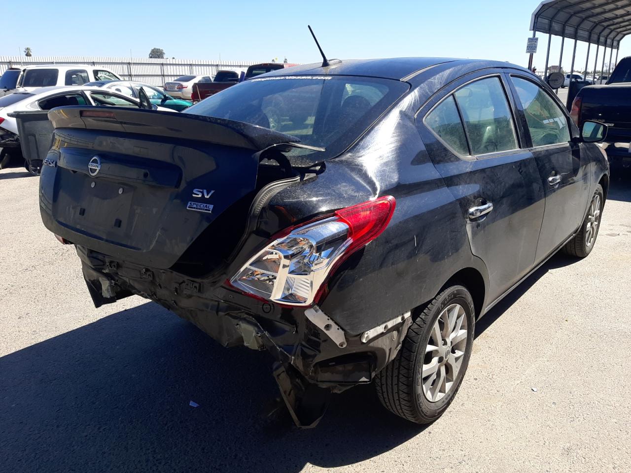 Photo 4 from auction – 2018 NISSAN VERSA S with VIN 3N1CN7AP0JL839009