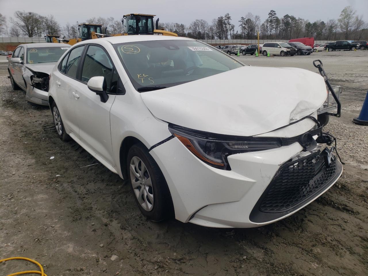 Photo 1 from auction – 2021 TOYOTA COROLLA LE with VIN 5YFEPMAE5MP269996