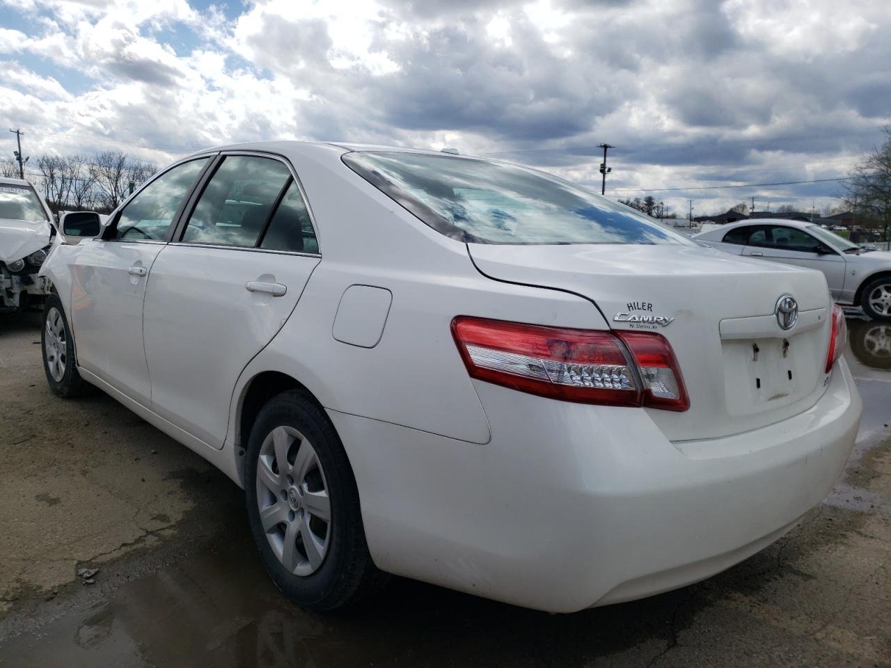 Photo 3 from auction – 2011 TOYOTA CAMRY BASE with VIN 4T1BF3EK2BU615157