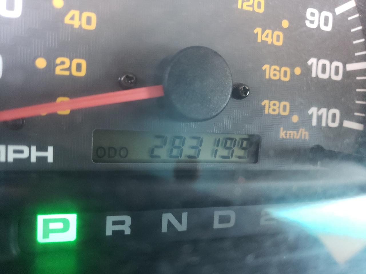 Photo 8 from auction – 2002 TOYOTA 4RUNNER SR with VIN JT3GN86R420242320