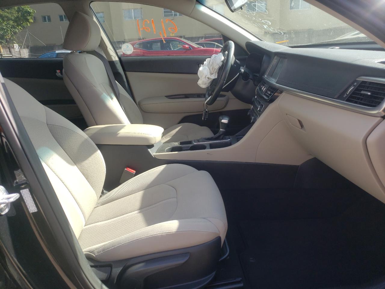 Photo 5 from auction – 2017 KIA OPTIMA HYB with VIN KNAGT4LCXH5008489