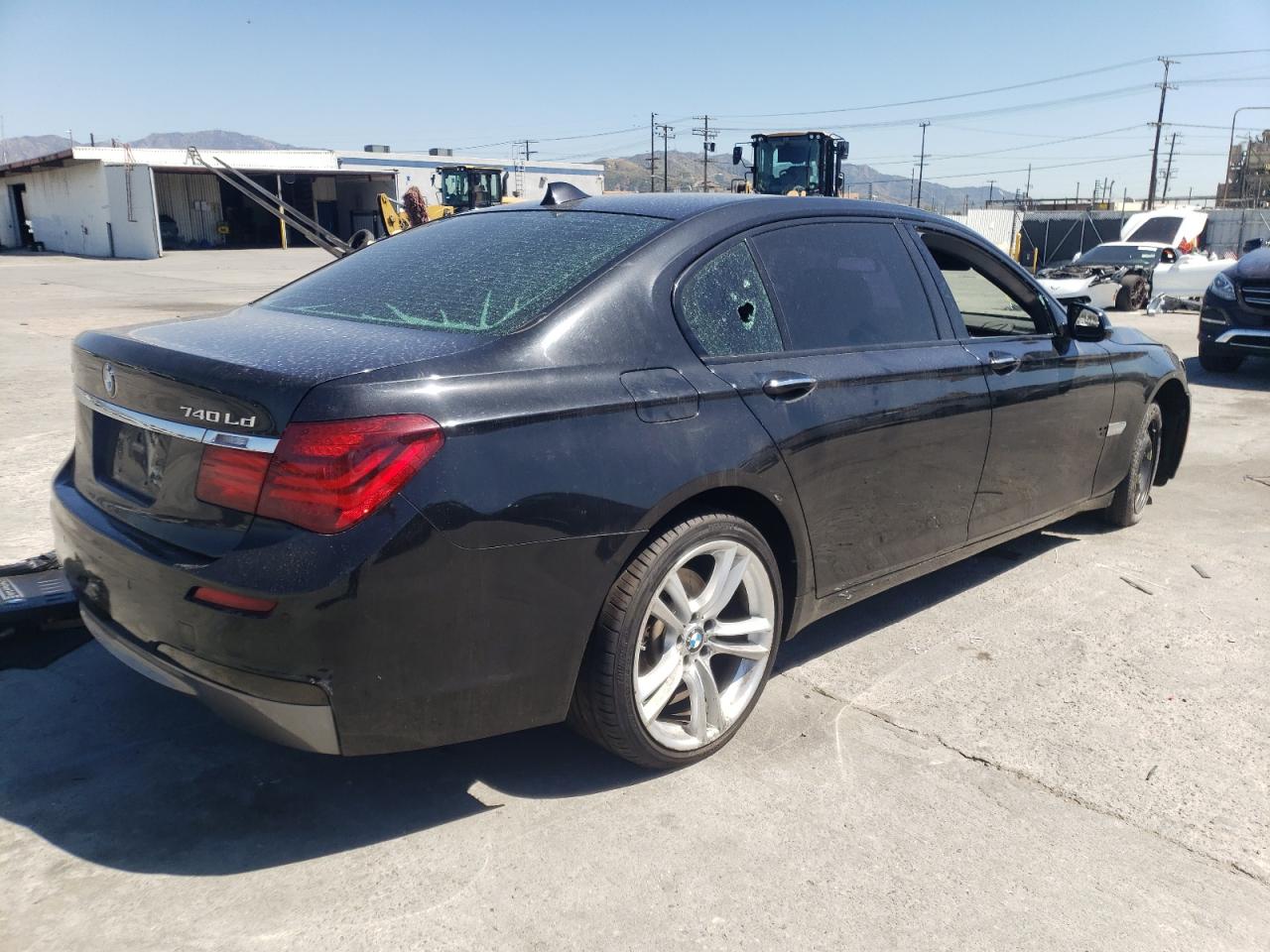 Photo 4 from auction – 2015 BMW 740 LD XDR with VIN WBAYG6C50FD383655