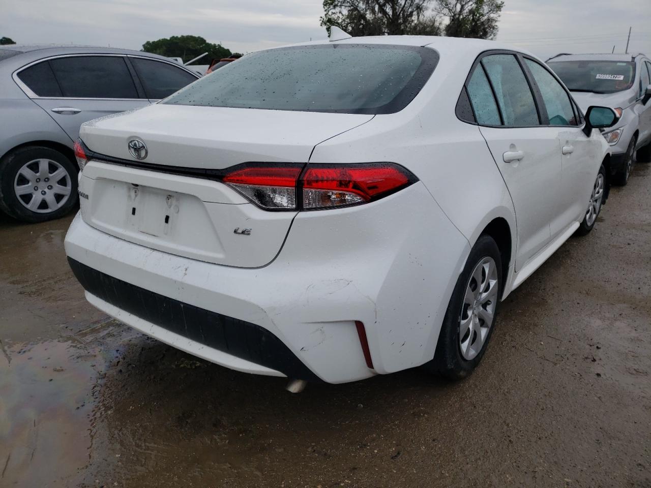 Photo 4 from auction – 2020 TOYOTA COROLLA LE with VIN 5YFEPRAE3LP082624