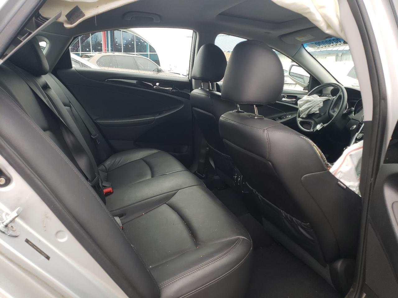 Photo 6 from auction – 2011 HYUNDAI SONATA SE with VIN 5NPEC4AC9BH294310