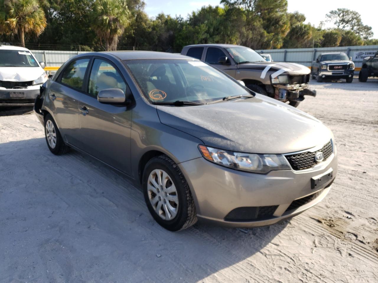 صورة رقم 1 من المزاد - 2012 KIA FORTE EX مع VIN KNAFU4A20C5506888