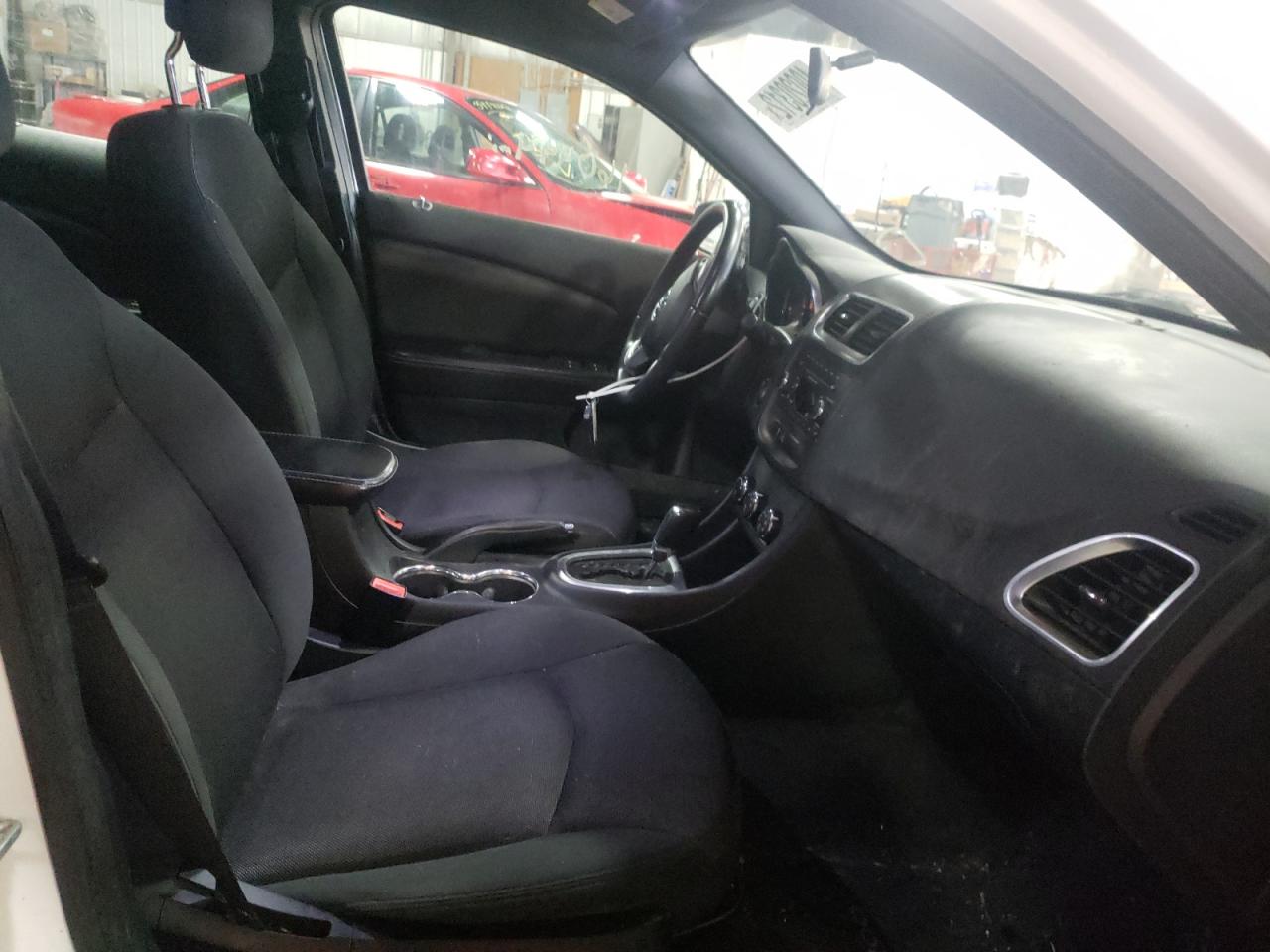 Photo 5 from auction – 2013 DODGE AVENGER SX with VIN 1C3CDZCB7DN665803
