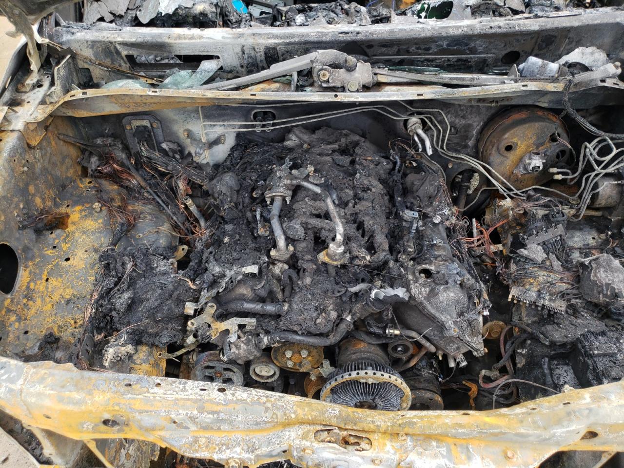 Photo 7 from auction – 2011 TOYOTA TUNDRA DOU with VIN 5TFUM5F15BX017177