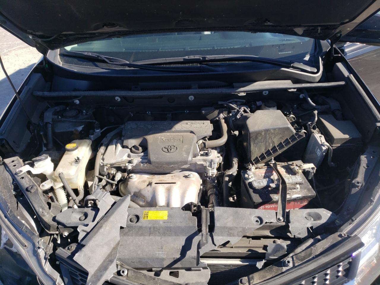 Photo 7 from auction – 2015 TOYOTA RAV4 LIMIT with VIN 2T3YFREV6FW193480