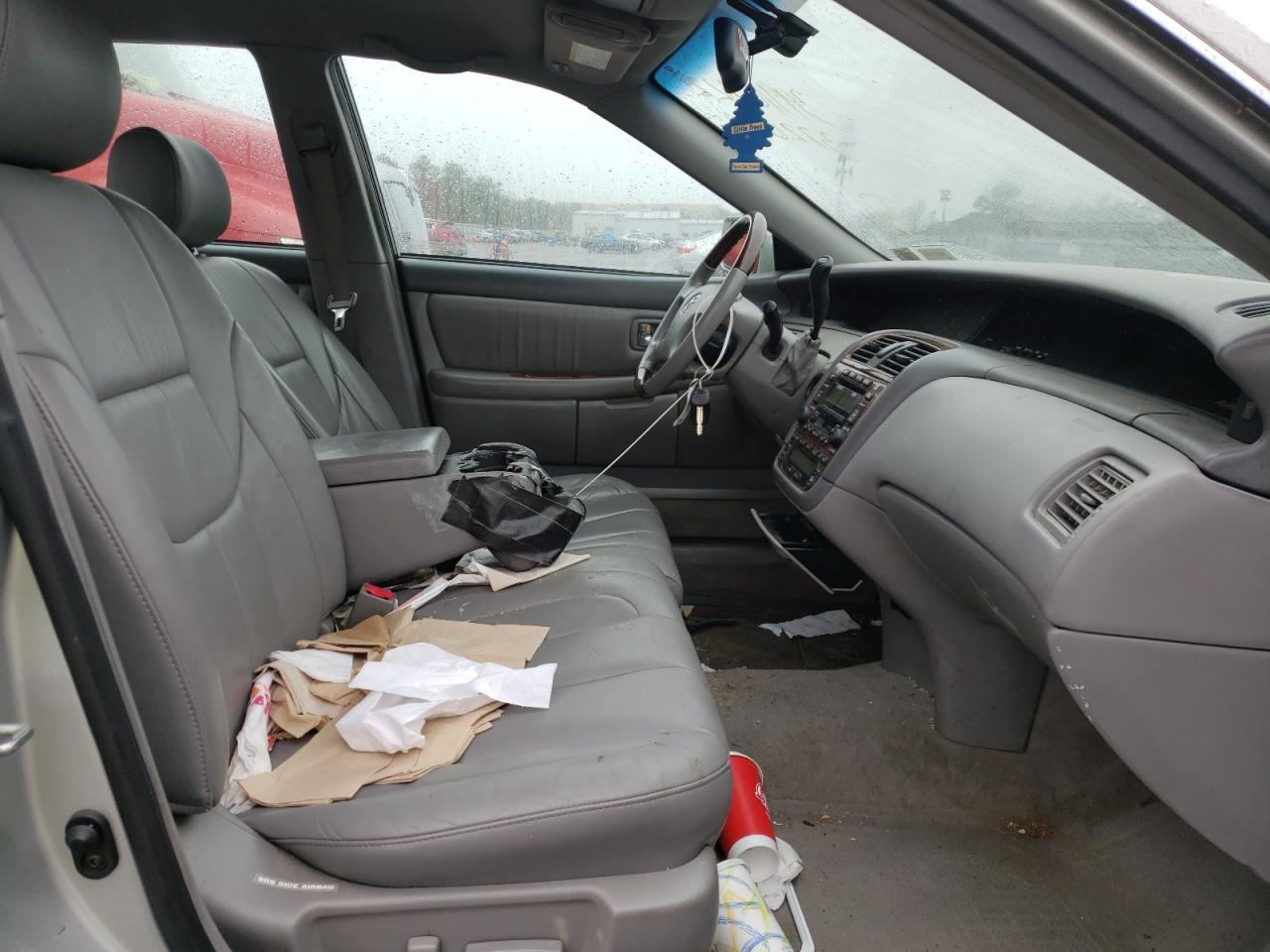 Photo 5 from auction – 2004 TOYOTA AVALON XL with VIN 4T1BF28B84U372852