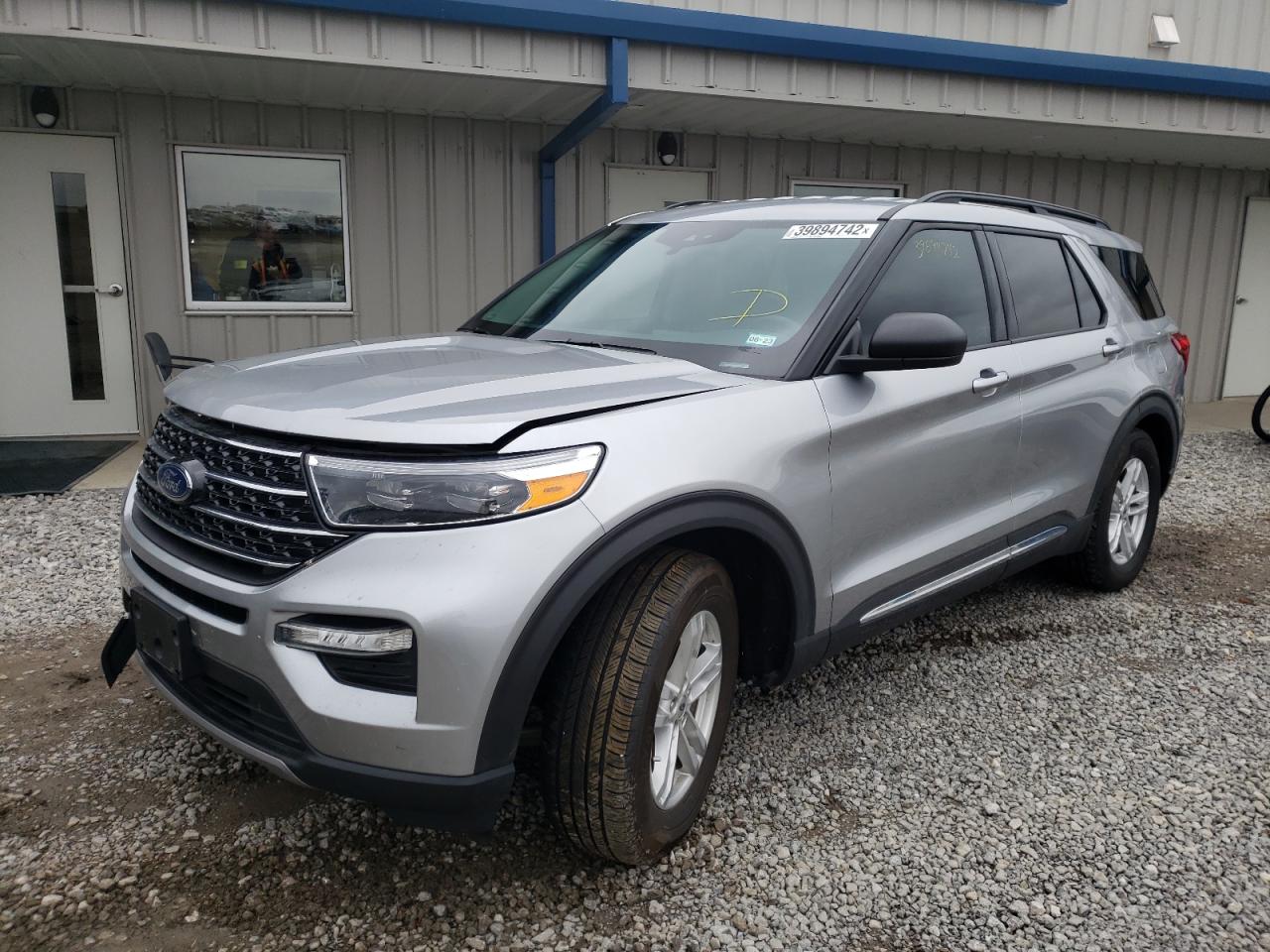 Photo 2 from auction – 2021 FORD EXPLORER X with VIN 1FMSK7DH3MGA60911