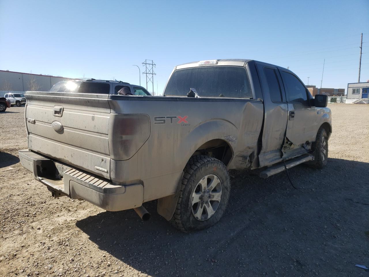 Photo 4 from auction – 2013 FORD F150 SUPER with VIN 1FTFX1EF4DFD34513