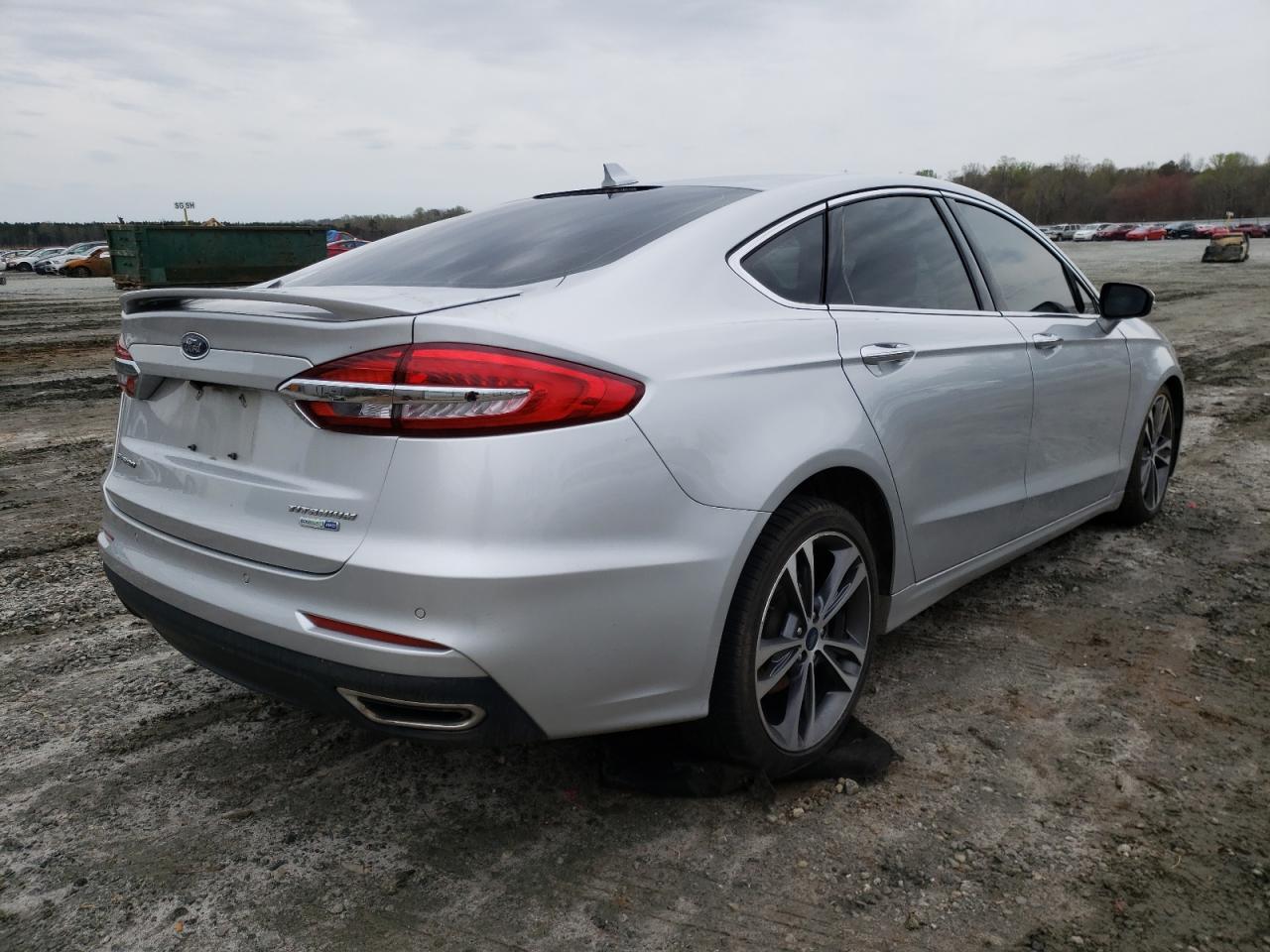 Photo 4 from auction – 2019 FORD FUSION with VIN 3FA6P0D93KR141586