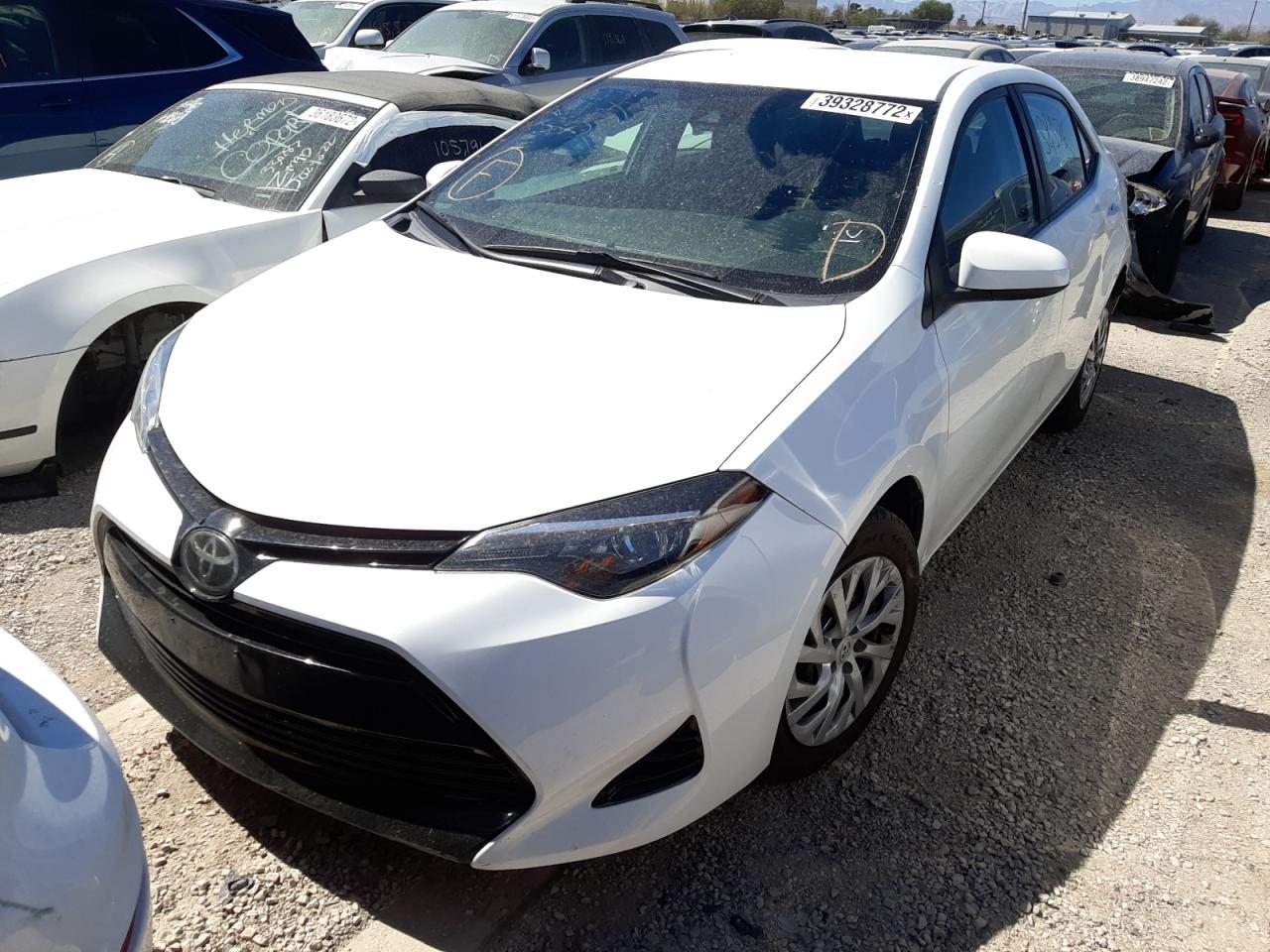 Photo 2 from auction – 2018 TOYOTA COROLLA L with VIN 5YFBURHE5JP814654