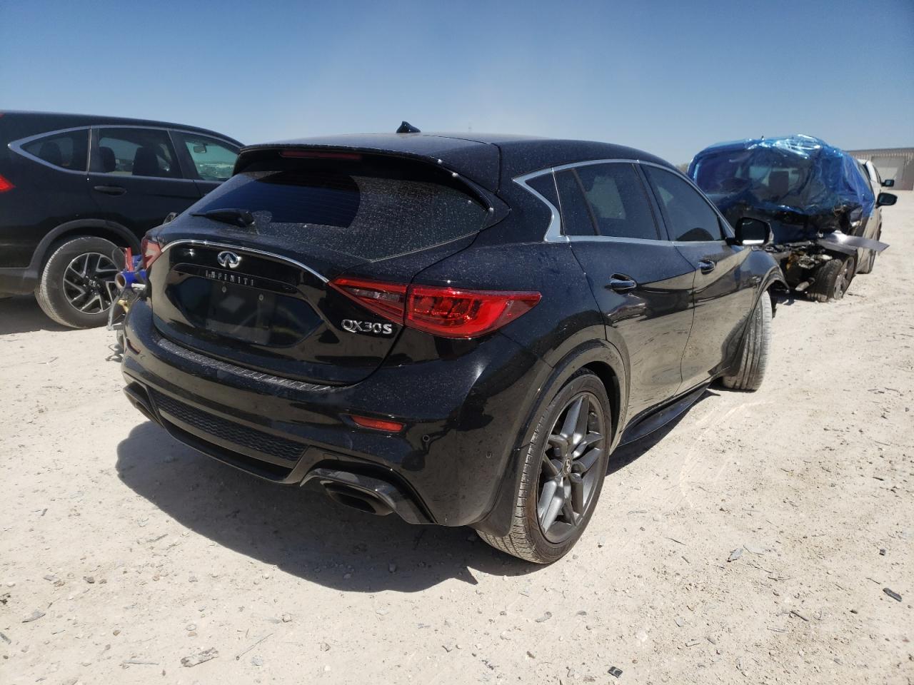 Photo 4 from auction – 2018 INFINITI QX30 BASE with VIN SJKCH5CP4JA052235