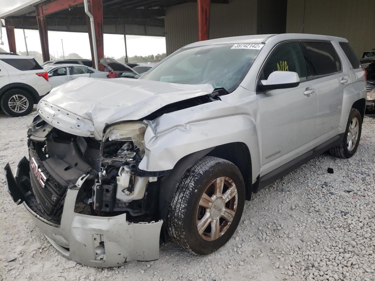 Photo 2 from auction – 2014 GMC TERRAIN SL with VIN 2GKALMEK8E6204819